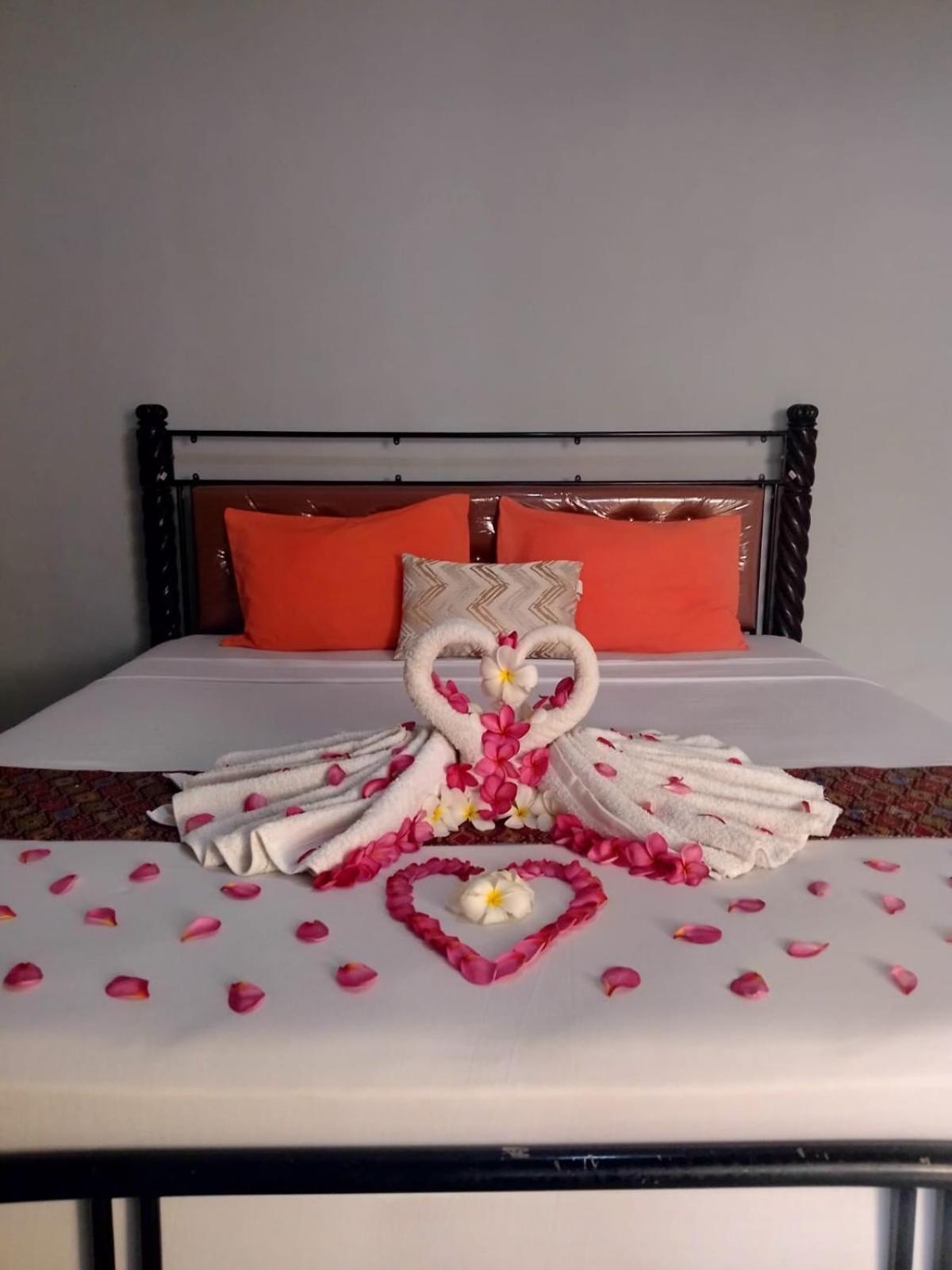 גילי אייר Pineapple Guest House מראה חיצוני תמונה