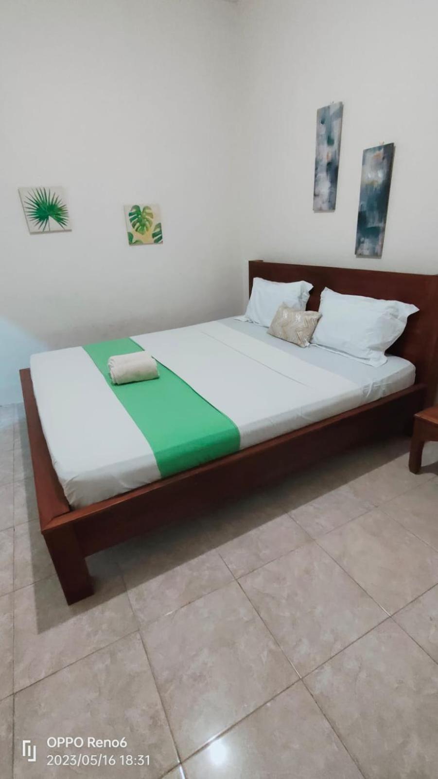 גילי אייר Pineapple Guest House מראה חיצוני תמונה
