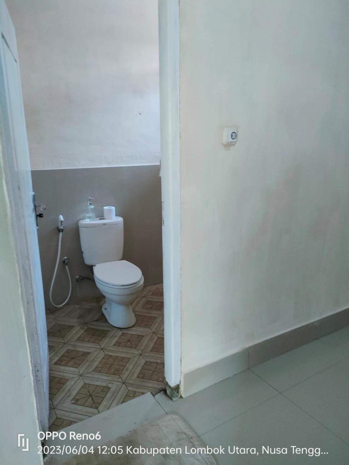 גילי אייר Pineapple Guest House מראה חיצוני תמונה