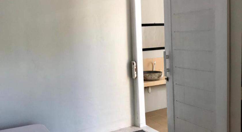 גילי אייר Pineapple Guest House חדר תמונה
